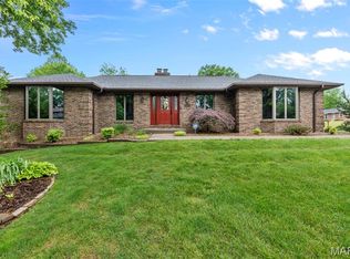 2933 Bella Vista Dr, Cape Girardeau, MO 63701