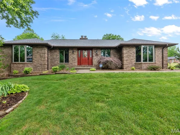 2933 Bella Vista Dr, Cape Girardeau, MO 63701