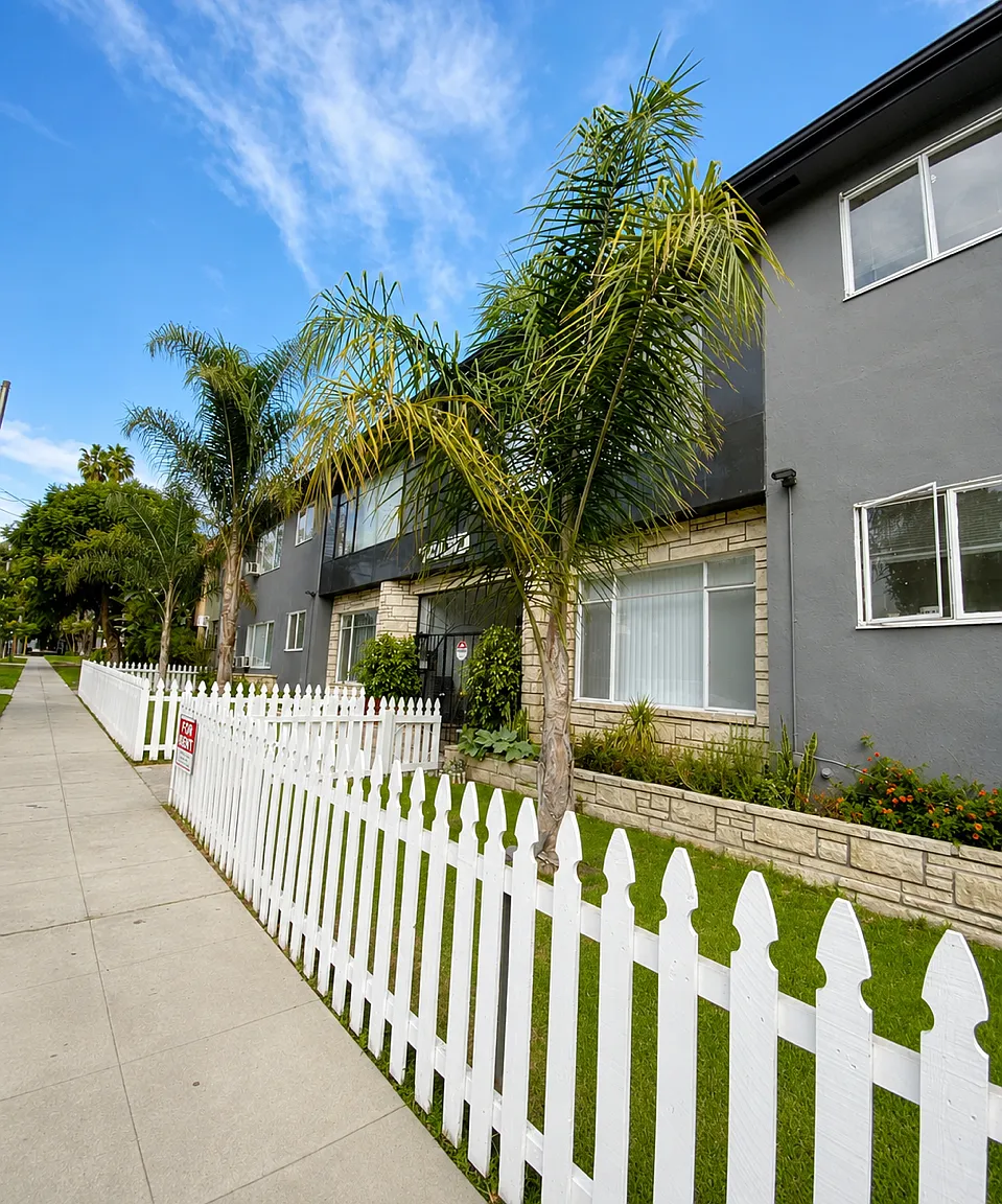 1 bed, $2,050 — Photo 1