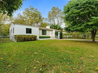 7524 SW 53rd Ave, Miami, FL 33143