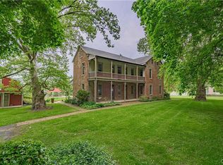 825 N Richmond St, Fleetwood, PA 19522