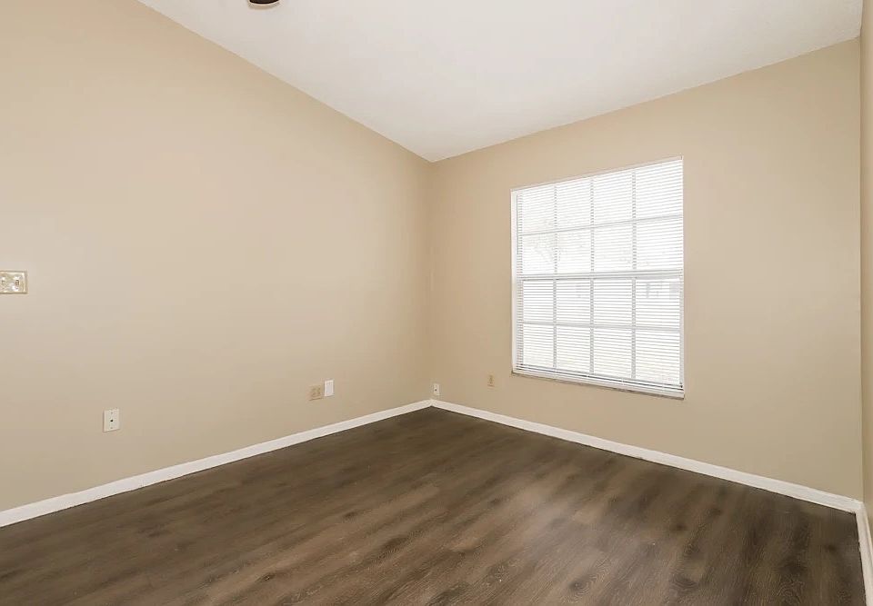 1st image of 11203 Fiddlewood Dr