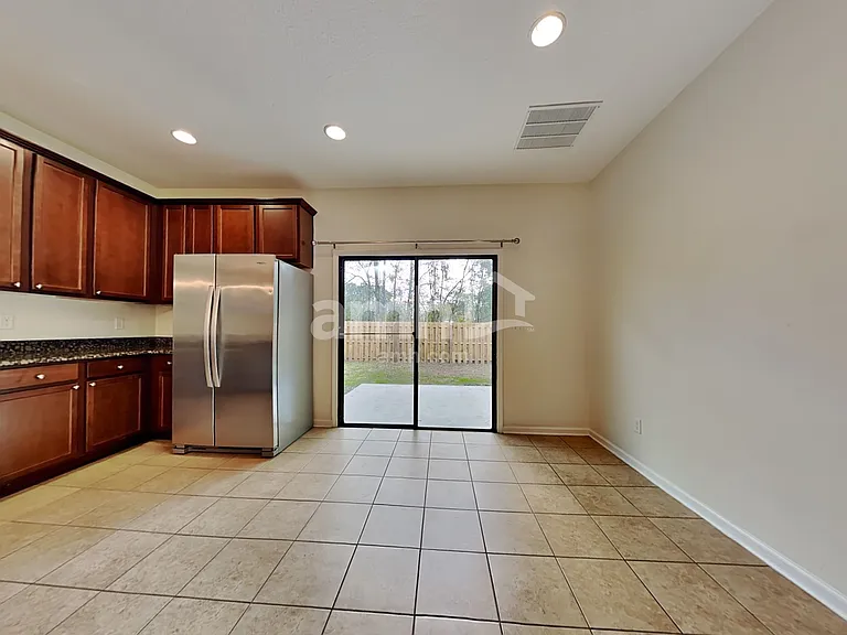 235 Buck Run Way St — Photo 5