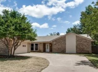 2808 Foxboro Dr, Richardson, TX 75082