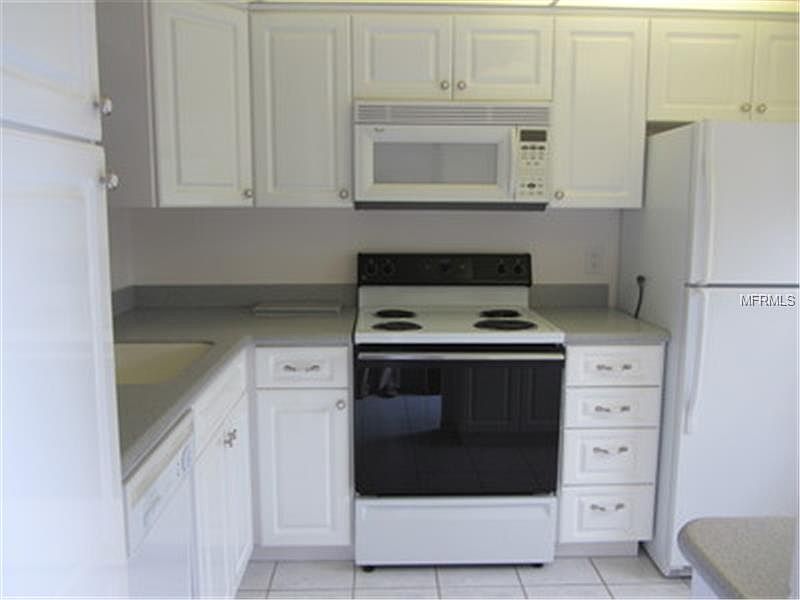 1st image of 13817 Mission Oaks Blvd