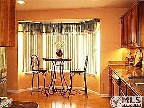 1 kitchen with bay window.jpg