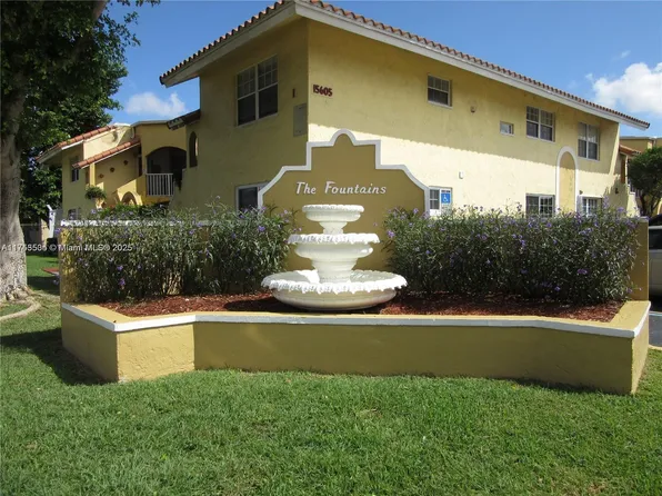 15605 SW 74th Circle Dr APT 15, Miami, FL 33193