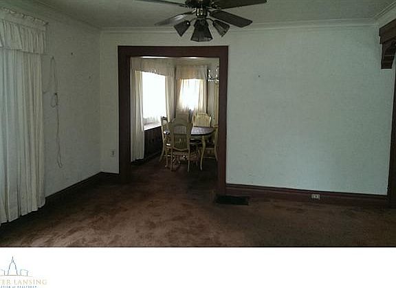 5th image of 1233 W Hillsdale St