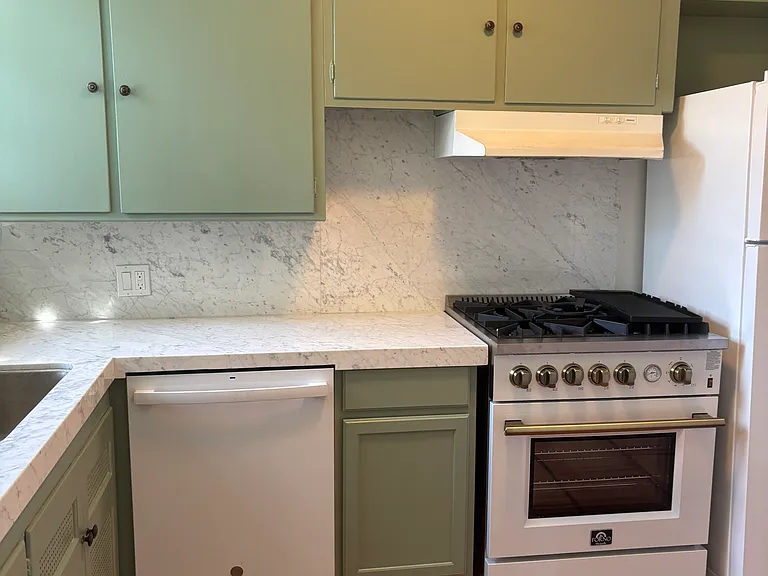 3118 N Benda St — Photo 19