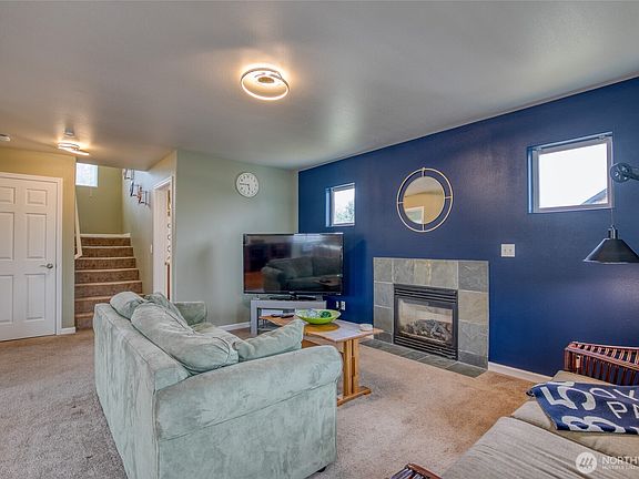 4th image of 476 Trustee Street SW