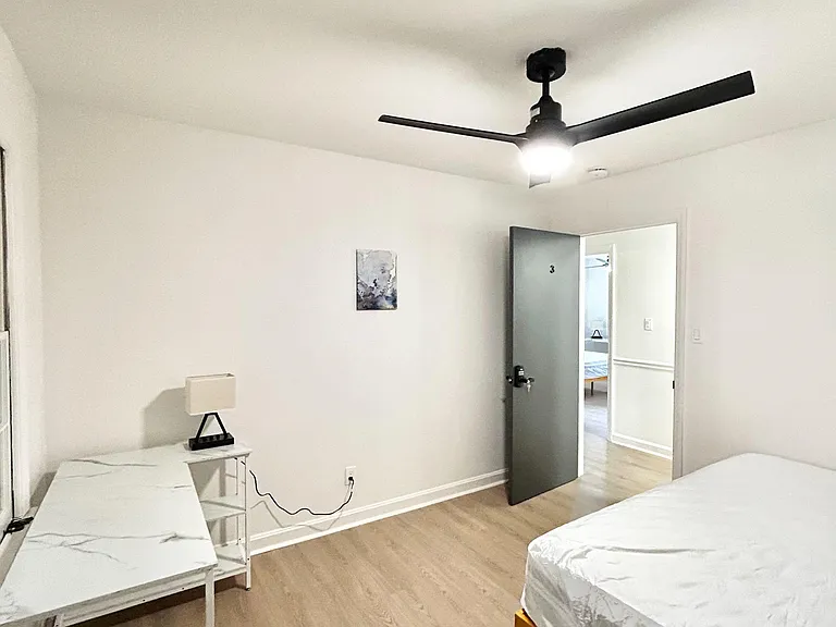 Anthony Dr — Photo 2