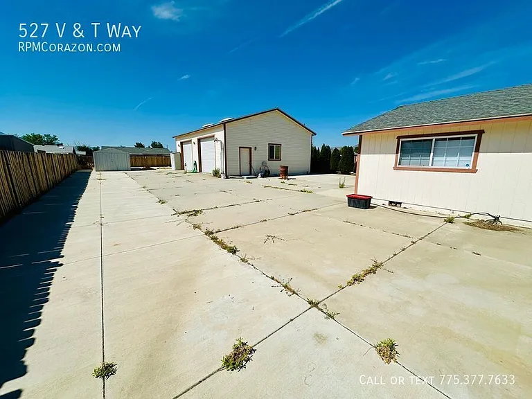 527 V & T Way — Photo 23