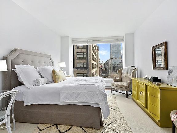 2nd image of 255 Hudson St APT 8A
