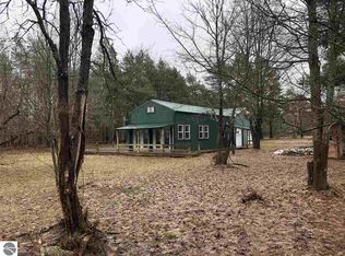 3351 W Hammer Rd, Kingsley, MI 49649