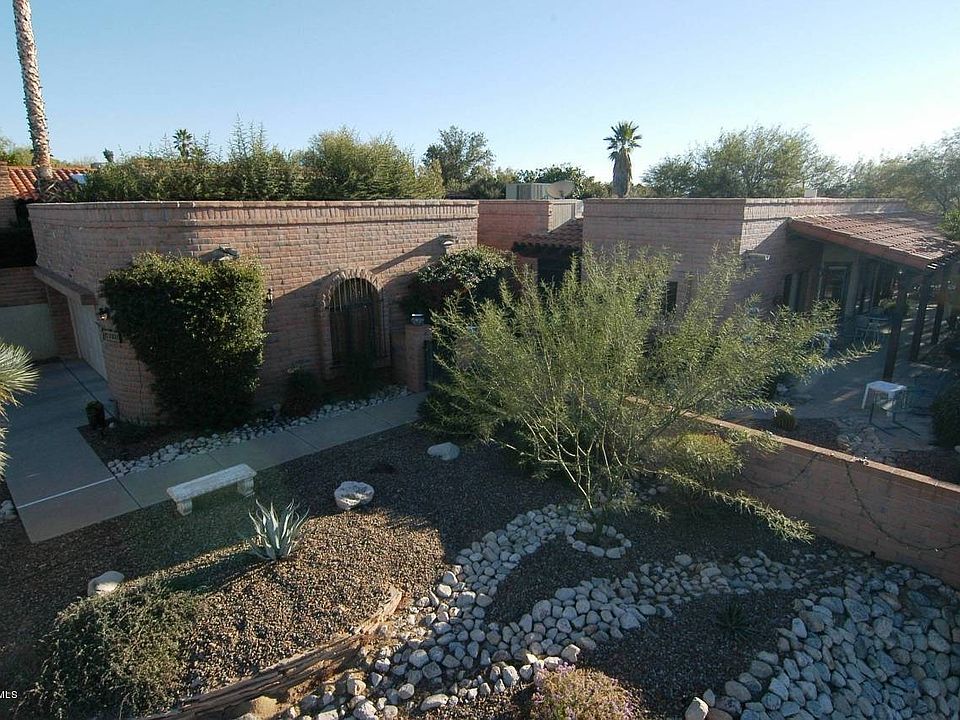 1st image of 1931 W Sunset Knoll Ln
