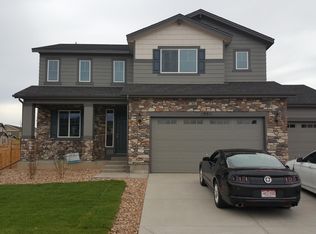 19811 E 60th Dr, Aurora, CO 80019