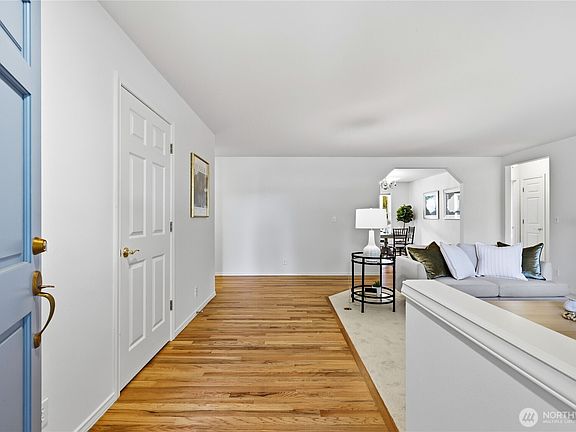 5th image of 20334 12th Avenue NE