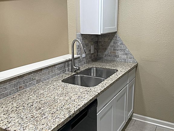 4th image of 1135 Highway 327 E #110