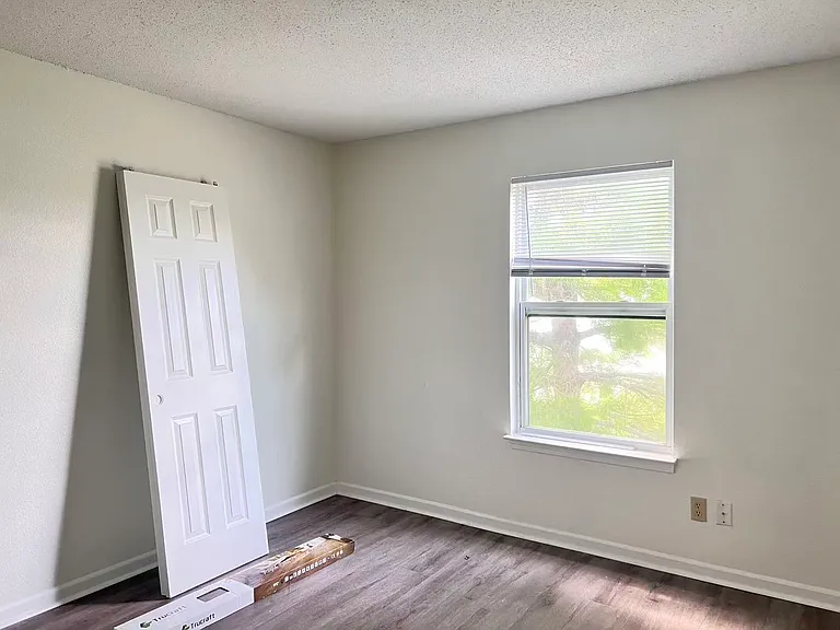 10965 Sweetsen Rd — Photo 22