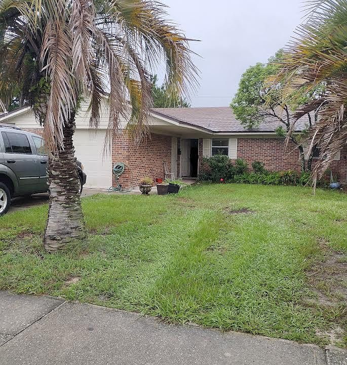 1st image of 884 E Church Ave
