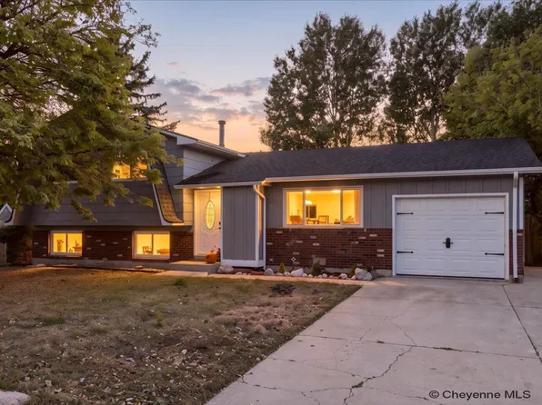 4722 King Arthur Way, Cheyenne, WY 82009