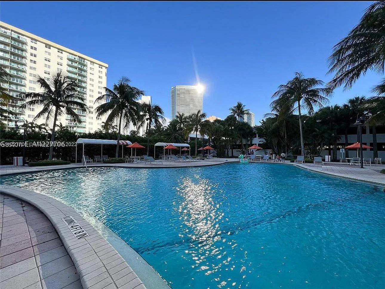 19380 Collins Ave — Photo 1