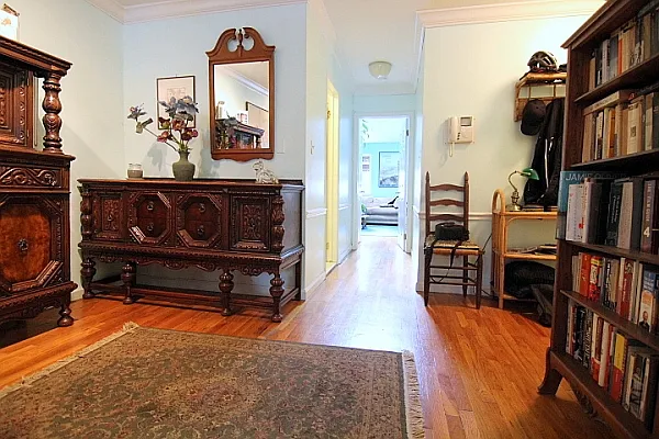 Rented by Citi Habitats | media 33