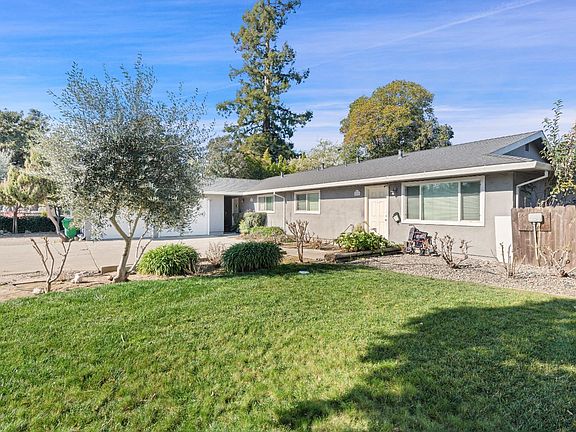 2nd image of 1810 - 1820 Old Sonoma Road