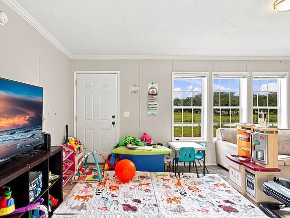 5th image of 20967 NW 250TH Street