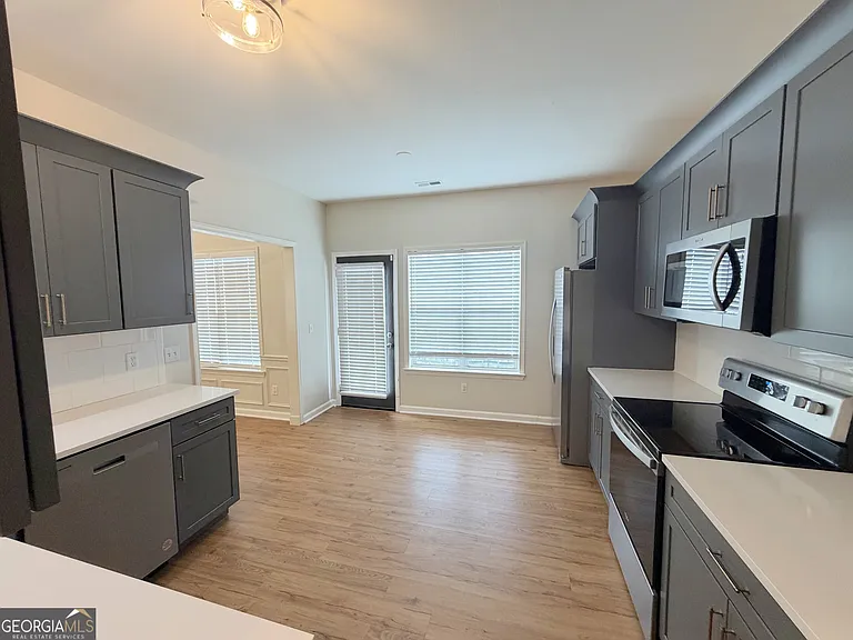 106 Turtle Pointe Dr — Photo 6