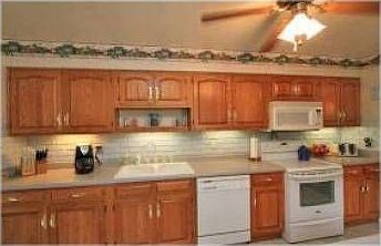 2nd image of 2217 Log Cabin Ln