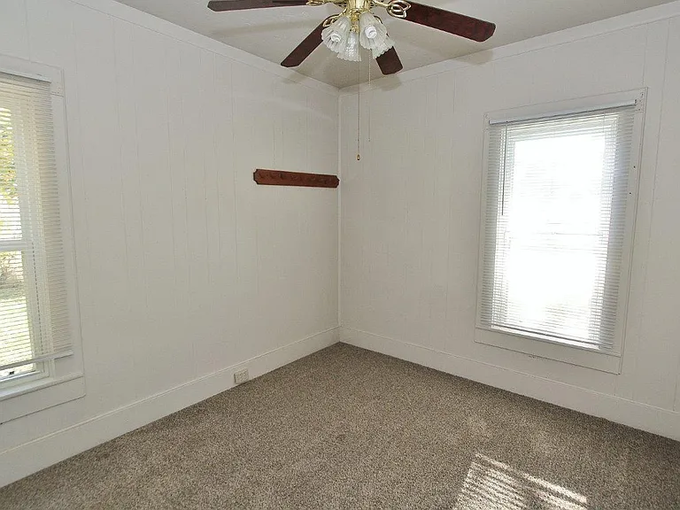 3344 W South Slope Rd — Photo 17