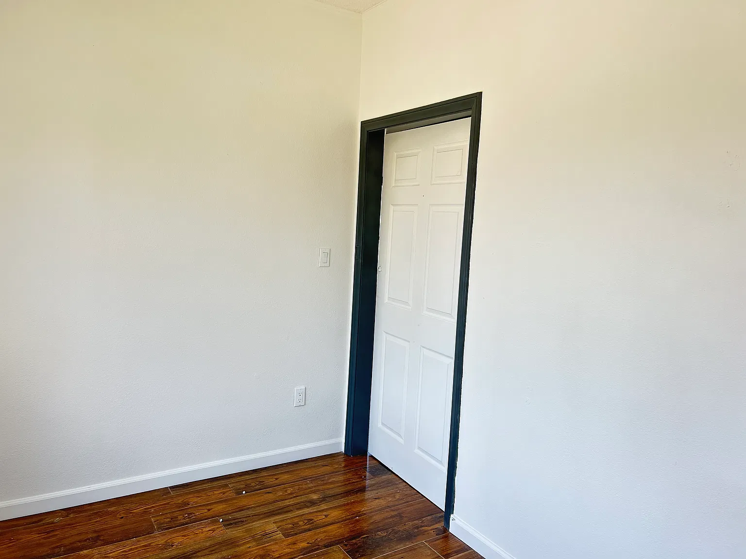 2 bed, 900 sqft, $2,499 — Photo 4