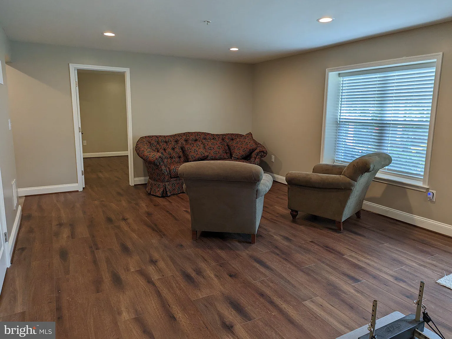 1 bed, 1.0 bath, 2568 sqft, $1,800 — Photo 4