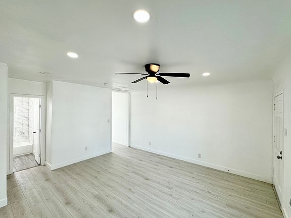 4th image of 7035 Newell St #F