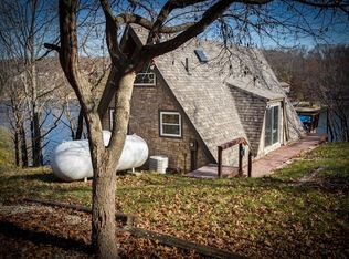 28 Magnolia Dr, Putnam, IL
