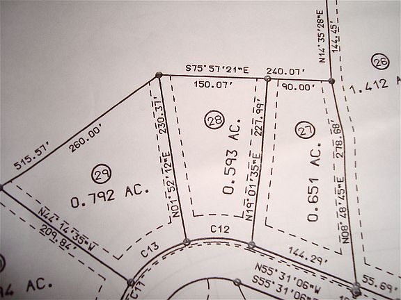 Lot 28