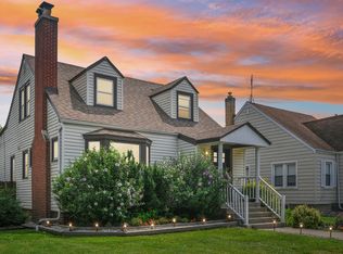 3849 N Pioneer Ave, Chicago, IL