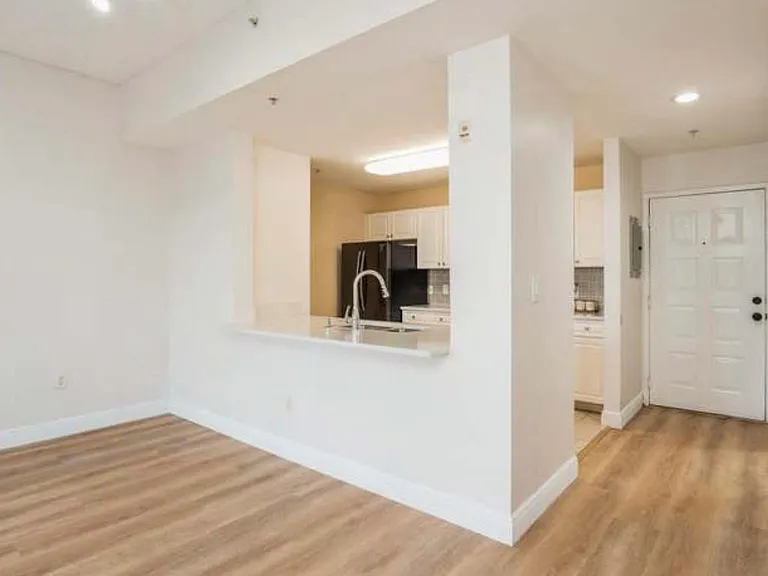 1200 Town Center Dr #305 — Photo 13