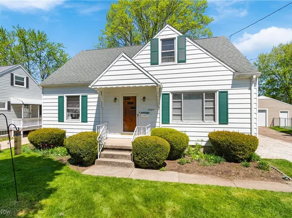 3707 Orchard St, Mogadore, OH 44260