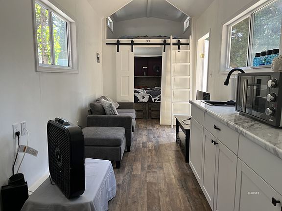 3rd image of 26350 Delano Dr #106