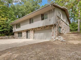 N31W22036 Green Rd, Waukesha, WI 53186