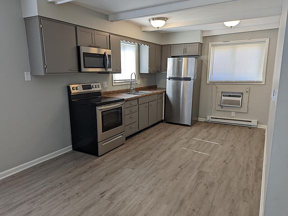 2nd image of 10301 Medallion Dr #181