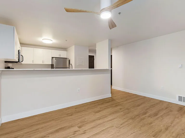 St. Theodore Apartments on Roosevelt! — Photo 34