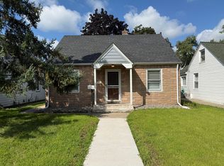 4831 Dupont Ave N, Minneapolis, MN 55430