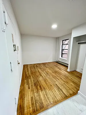 Rented by Hirsch Enterprises Incorporated | media 12