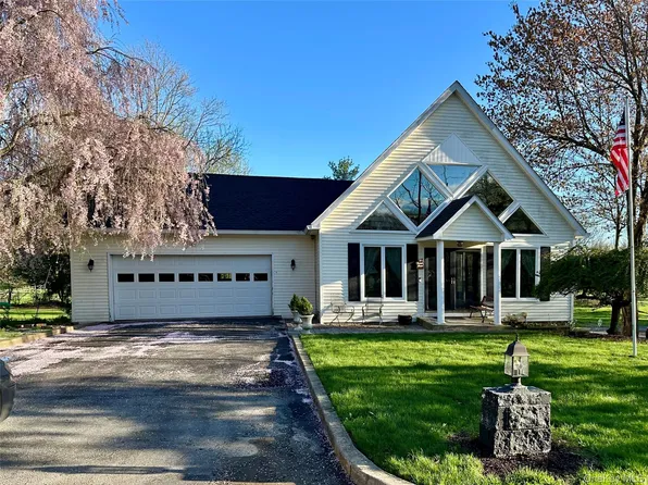 48 Farries Avenue, Florida, NY 10921