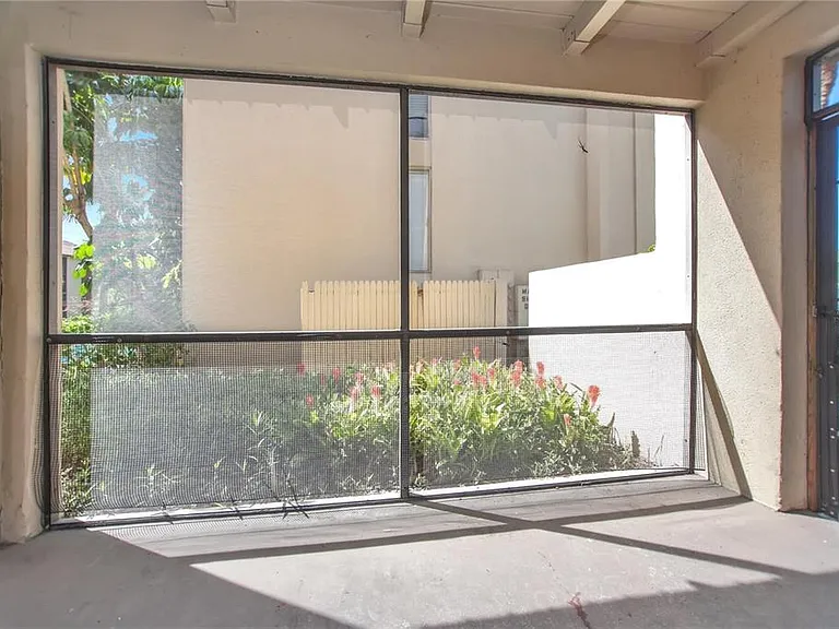 596 Orange Dr #150 — Photo 19