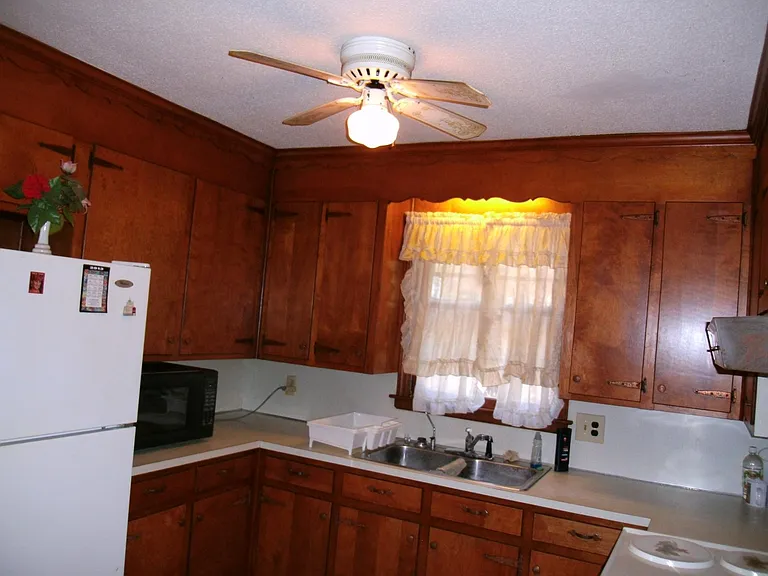 4208 Branning Dr — Photo 5