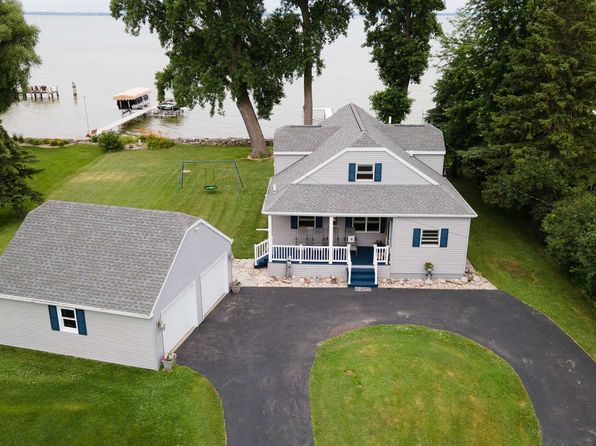 Waterfront - Peebles Fond du Lac Waterfront Homes For Sale - 2 Homes ...